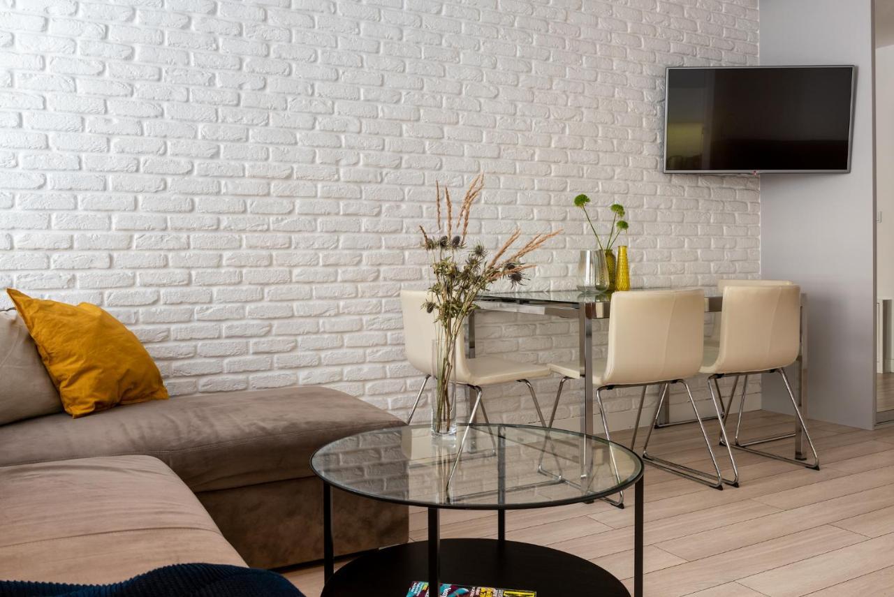 Apartamenty-Wroc Golden House Βρότσλαβ Εξωτερικό φωτογραφία